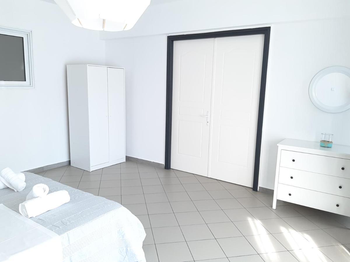 Babis Prinos Apartment Екстер'єр фото