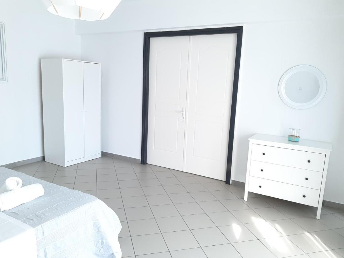 Babis Prinos Apartment Екстер'єр фото